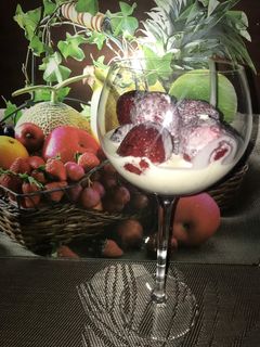 Una foto de Frutillas con crema sin azúcar