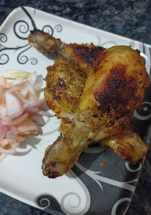 A picture of Tandoori tawa chicken.
