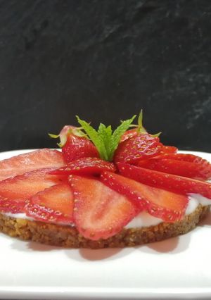 Une photo de 🌸 Tartelette Speculoos Fraise