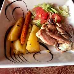 Una foto de Pollo enmantecado al horno
