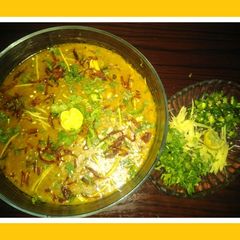 A picture of Dalia gosht.