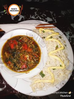 Taliya da miyan ganye ainihin hoton girkin