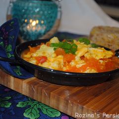 A picture of Persian tomato stew (pamador ghatogh).