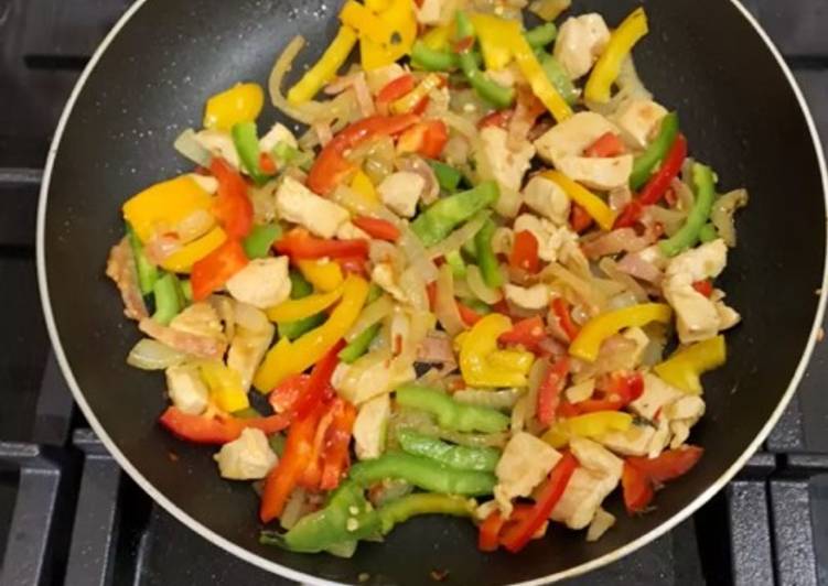Easiest Way to Prepare Quick Chicken and Bell Peppers