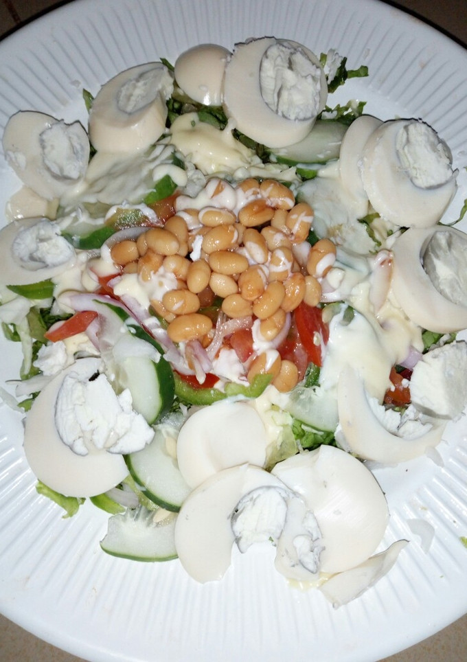 A picture of Salad.