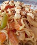 Pasta estilo asiático