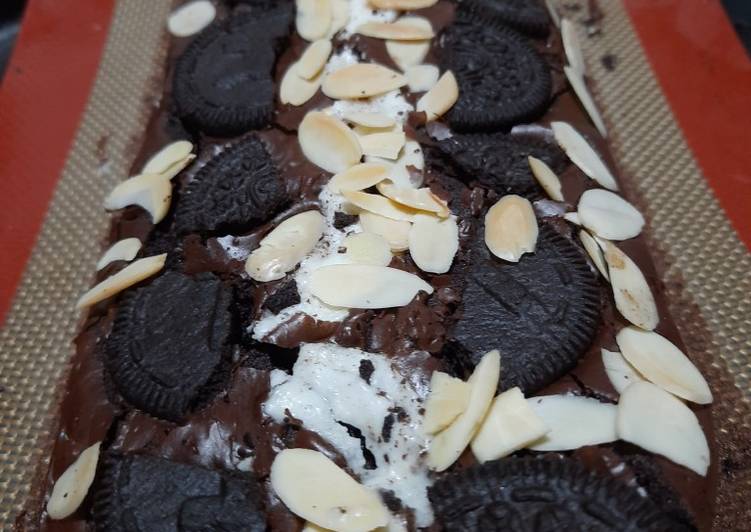 Inilah Rahasia Untuk Menyiapkan Brownies panggang shiny and crust Anti Gagal