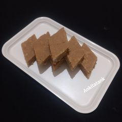 A picture of Healthy jaggery gond paak.