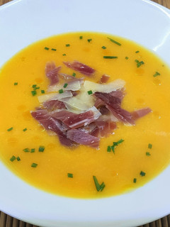 A picture of Crema de zanahoria.