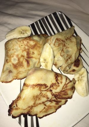 A picture of Apple crêpes🥠🍎.
