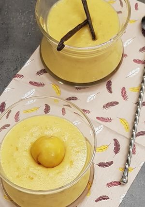 Une photo de °Mousse de mirabelles °