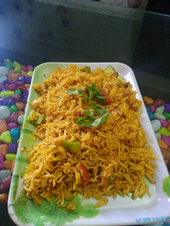 વઘારેલા ભાત (Vagharela Bhat Recipe In Gujarati) રેસીપી મુખ્ય ફોટો