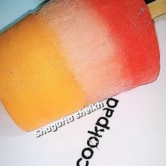 A picture of Rainbow popsicles 😍.
