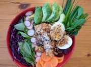 A picture of poke bowl