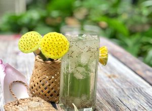 Hình của món Nước Nha Đam Lá Dứa Hạt Chia.