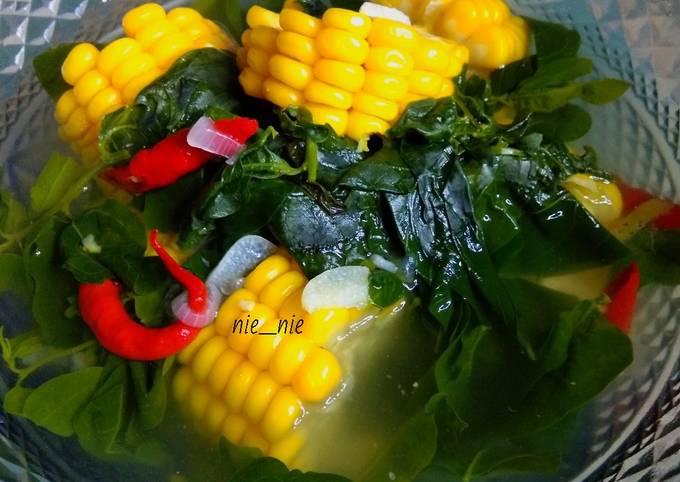 Bagaimana cara bikin Sayur bening katu + jagung yang spesial
