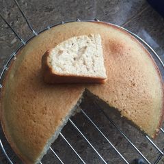 A picture of Cinnamon cake.