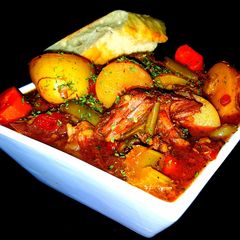A picture of Mike's Kids Extra Beefy Beef Stew.