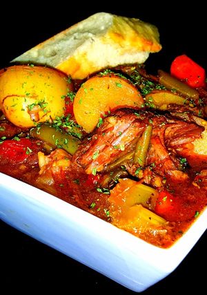 A picture of Mike's Kids Extra Beefy Beef Stew.
