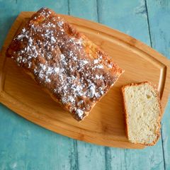 A picture of Pear Bread.