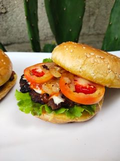 Foto resep Spesial burger daging sapi
