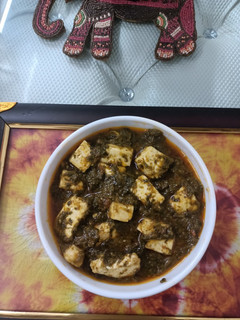 पालक पनीर (palak paneer recipe in Hindi) रेसिपी मुख्य फोटो