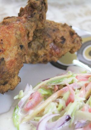 A picture of Fried Chicken.