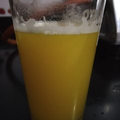A picture of Pineapple juice.