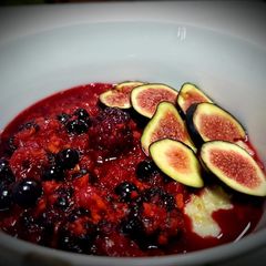 A picture of Berry Porridge.