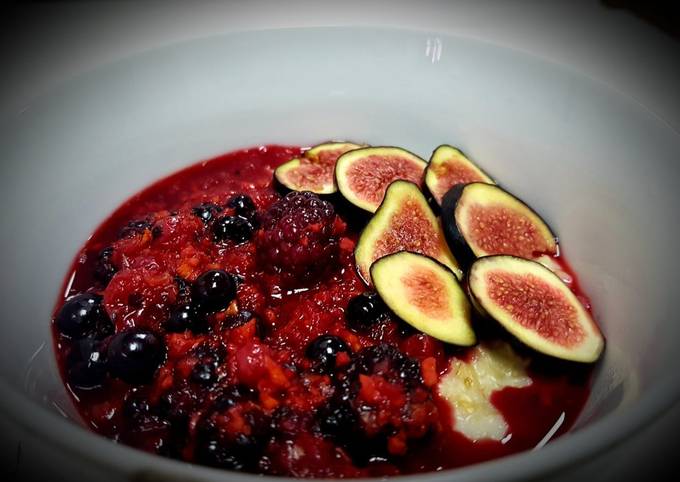 Recipe of Speedy Berry Porridge