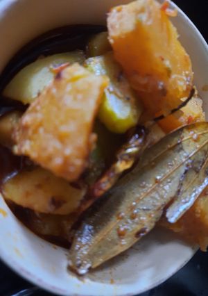, আলু পটল কুমড়োর নিরামিষ ডালনা (Aloo potol kumror niramish dalna recipe in Bengali) রেসিপির প্রধান ছবি