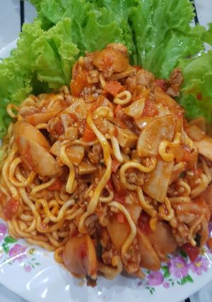 รูปของ สปาเก็ตตี้เส้นมาม่าเกาหลี