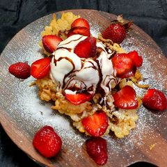 Funnel Cake A picture of Funnel Cake.