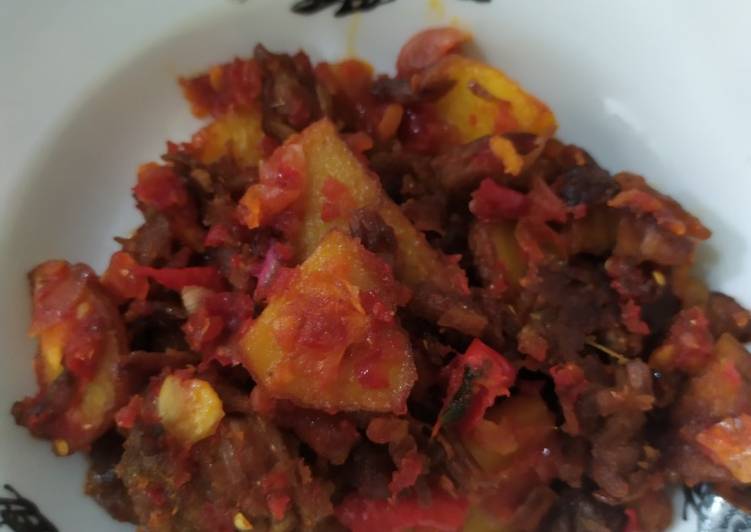 13. Dendeng Balado