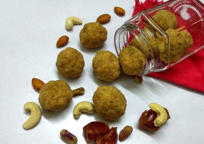 Wheat Dates laddu