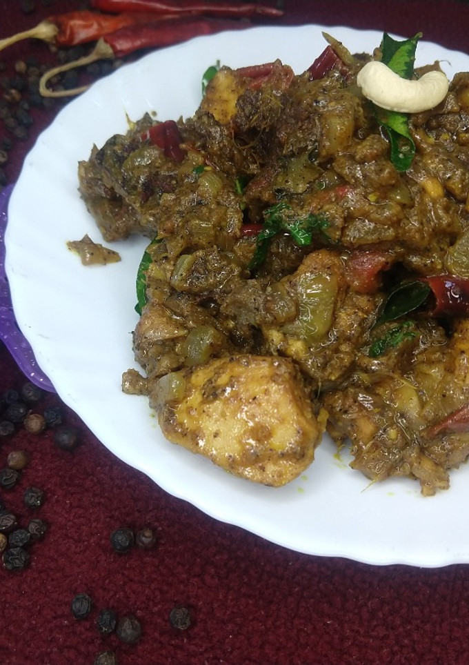 குறுமிளகு சிக்கன் ஃப்ரை செய்முறை முக்கிய புகைப்படம்
