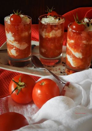 Une photo de Verrines d’été à la tomate
