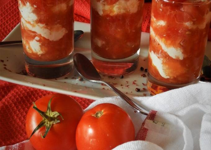 Étapes pour Préparer  Fait Maison Verrines d’été à la tomate