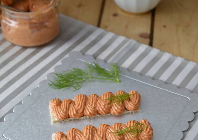 Мусс из запечённого перца и творожного сыра