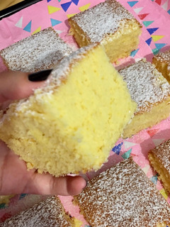 Una foto de Bizcocho de naranja - tierno y esponjoso 🍰🍊
