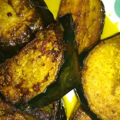 A picture of Brinjal fry(begun bhaja).