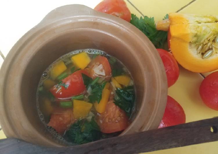 MPASI 6 + : Tomato Soup