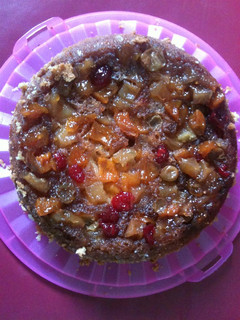 Una foto de Tarta invertida multifrutas
