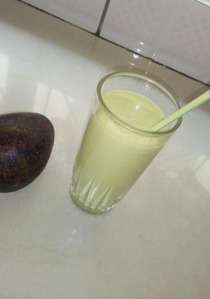 A picture of Avocado smoothie.#4weekschallenge.