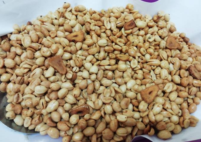 6 Cara Membuat Kacang Bawang Gurih Renyah Yang Enak Cookandrecipe Com