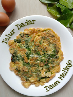 Foto resep Telur Dadar Daun Melinjo