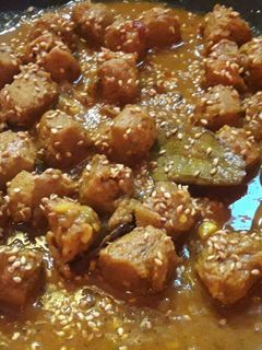 তিল সোয়াবিন কষা(Teel soyabean kosha recipe in bengali) রেসিপির প্রধান ছবি