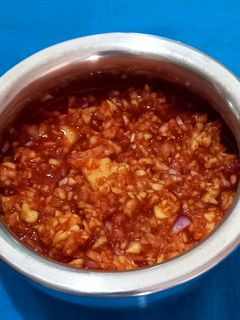 કાચી કેરી ડુંગળી નું સલાડ (Kachi Keri Dungri Salad Recipe In Gujarati) રેસીપી મુખ્ય ફોટો