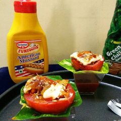 A picture of Tomato pizza cups.