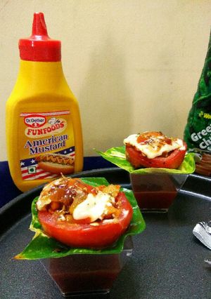 A picture of Tomato pizza cups.